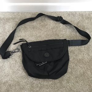 Lululemon Festival Bag